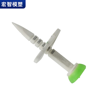 多功能高尔夫球钉